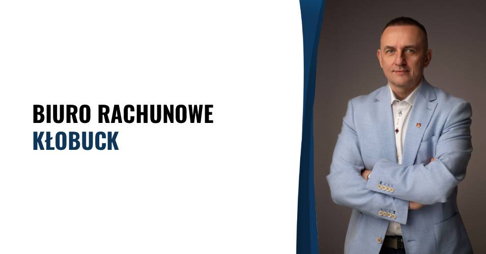 Usługi księgowe Kłobuck: księgowa biura rachunkowego QTA Grupa przy dokumentach firm z Kłobucka